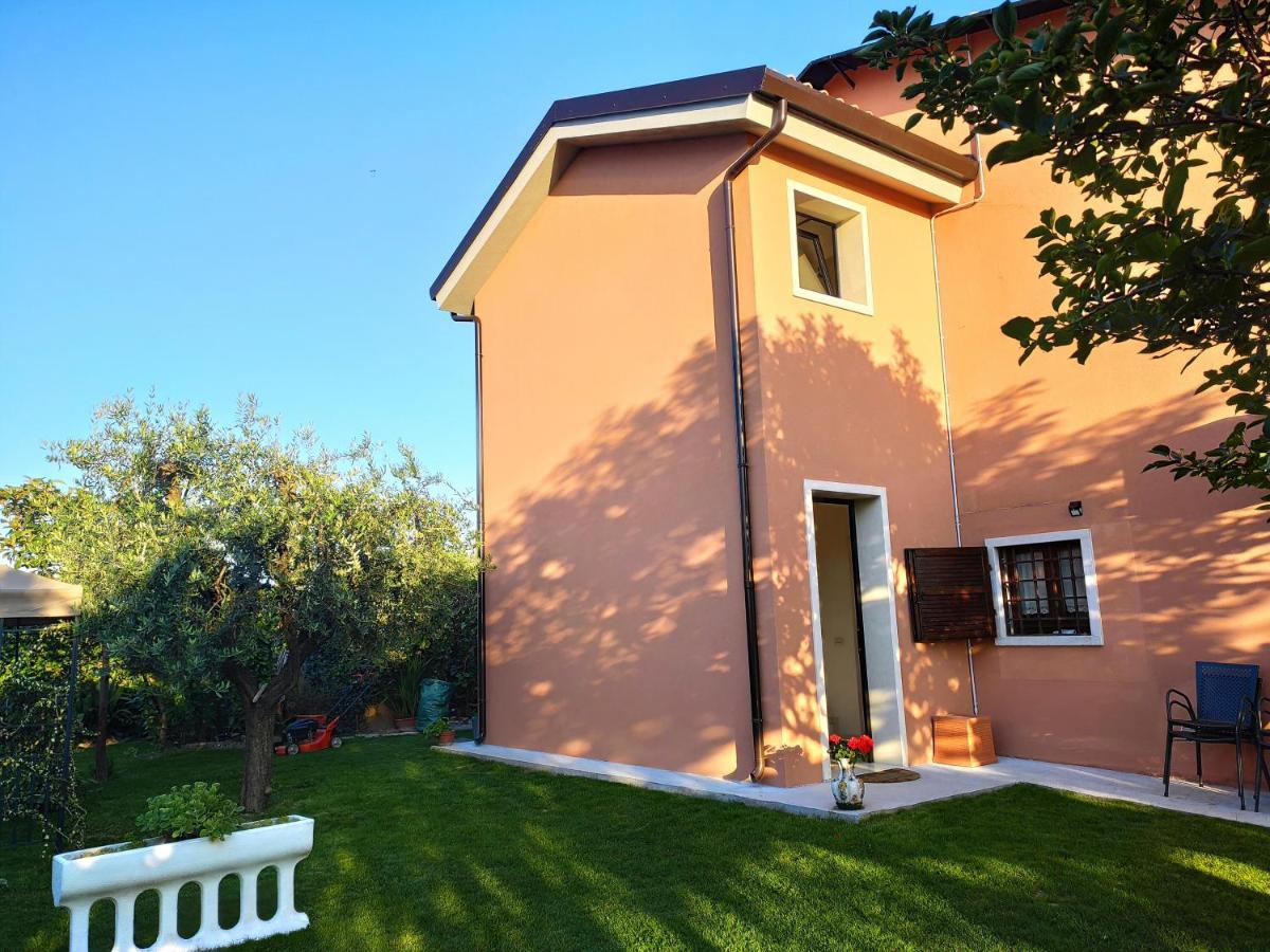 Appartamento Dolcitalia In Lazise Exterior photo